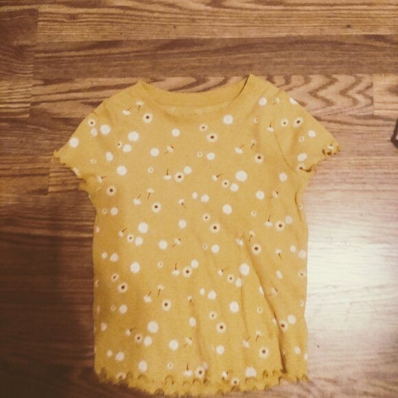 Cat & Jack girl's size 7/8 yellow gold floral shirt - Picture 5 of 6